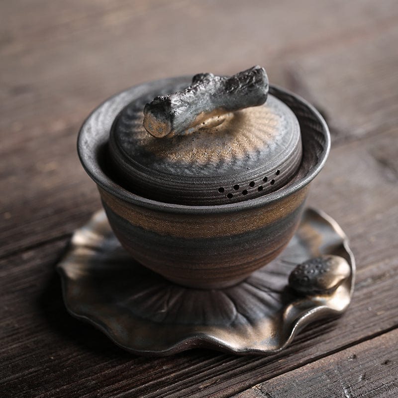 TEA TIME ESSENTIALS TEA A Jingdezhen Wood-fired Kungfu Iron-glazed Tea Bowl