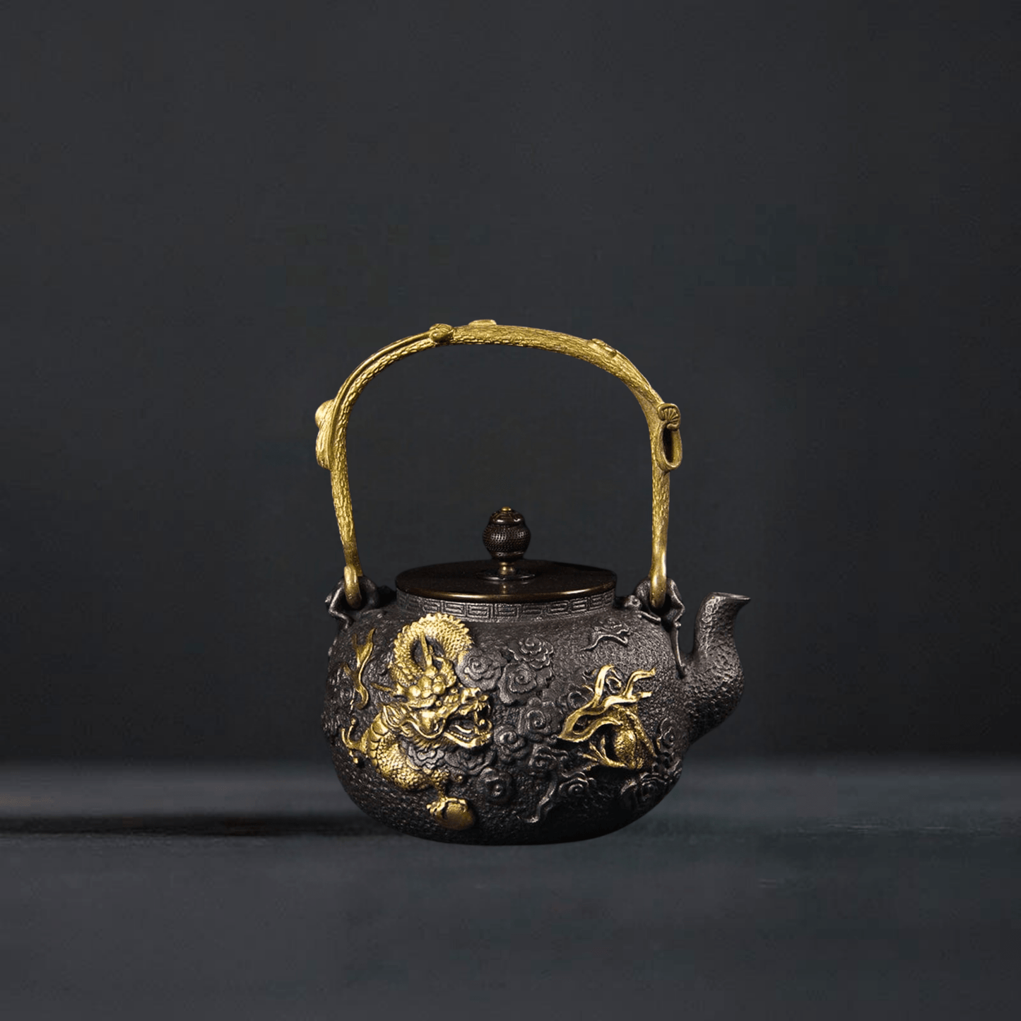 TEA TIME ESSENTIALS TEA Big Golden Dragon-Ganoderma Lucidum Enchanting Iron Elegance Traditional Cast Iron Tea Kettle Collection