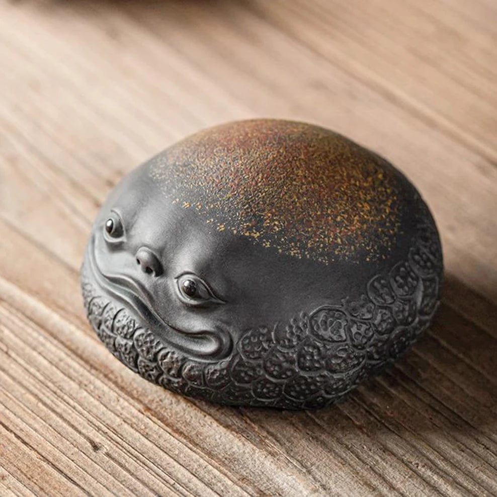 TEA TIME ESSENTIALS TEA Black Gilded Charm - Purple Sand Golden Toad Tea Pet