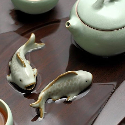 TEA TIME ESSENTIALS TEA Harmony Ru Kiln Carp Tea Pet Set