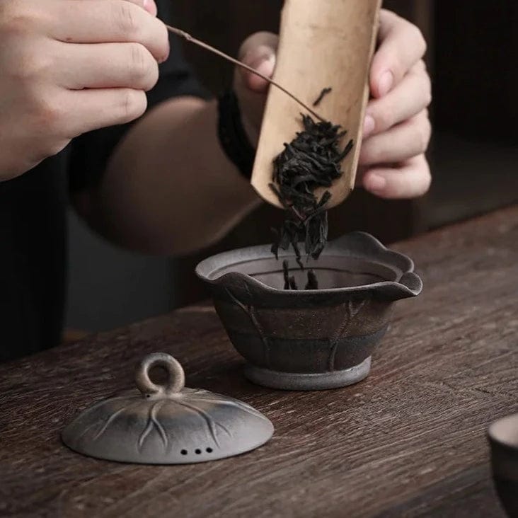 TEA TIME ESSENTIALS TEA Jingdezhen Wood-fired Kungfu Iron-glazed Tea Bowl