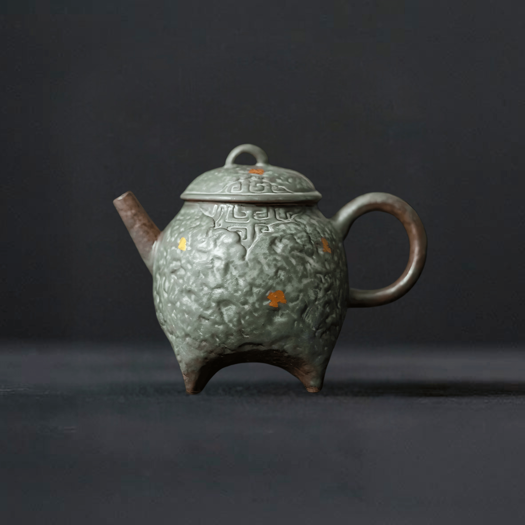 TEA TIME ESSENTIALS TEA Moss Green Nostalgic Echoes Teapot from the Bronze Glaze Collection