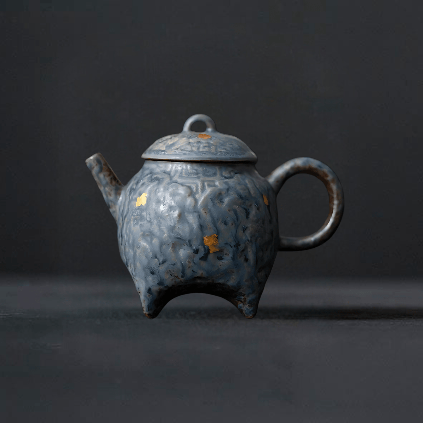 TEA TIME ESSENTIALS TEA Peacock Blue Nostalgic Echoes Teapot from the Bronze Glaze Collection