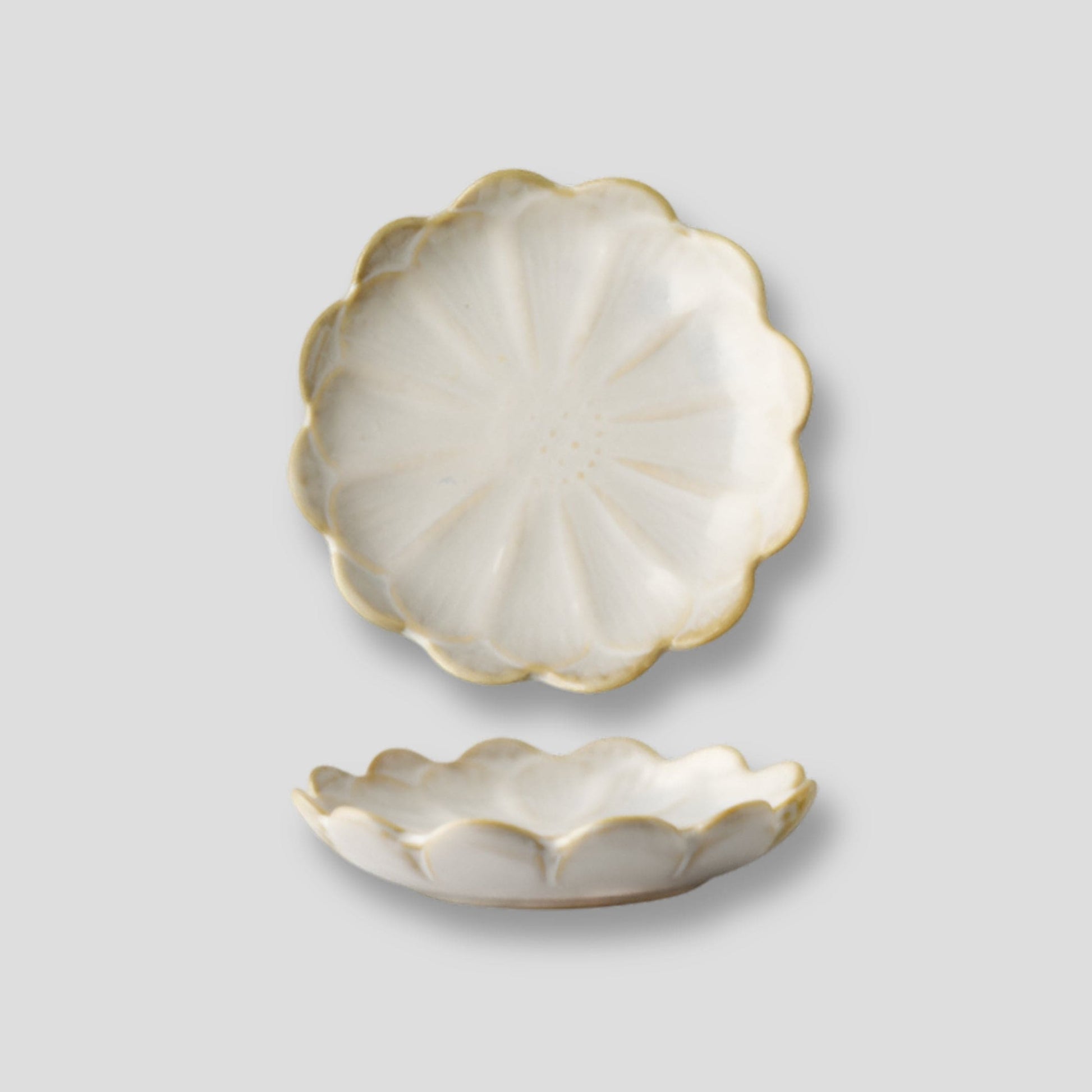 TEA TIME ESSENTIALS TEA Sunflower White Lotus Leaf and Sunflower Set - Porcelain Tea Coasters